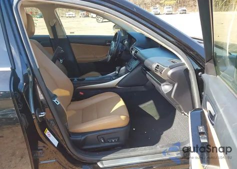 2015 Lexus Is 250 z USA, uszkodzony, nr VIN JTHCF1D27F5019703